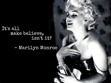 frase marilyn monroe chanel 5|marilyn monroe dress.